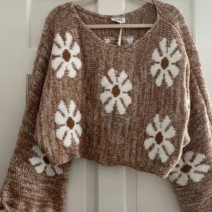 Storia| Daisy Cropped Sweater